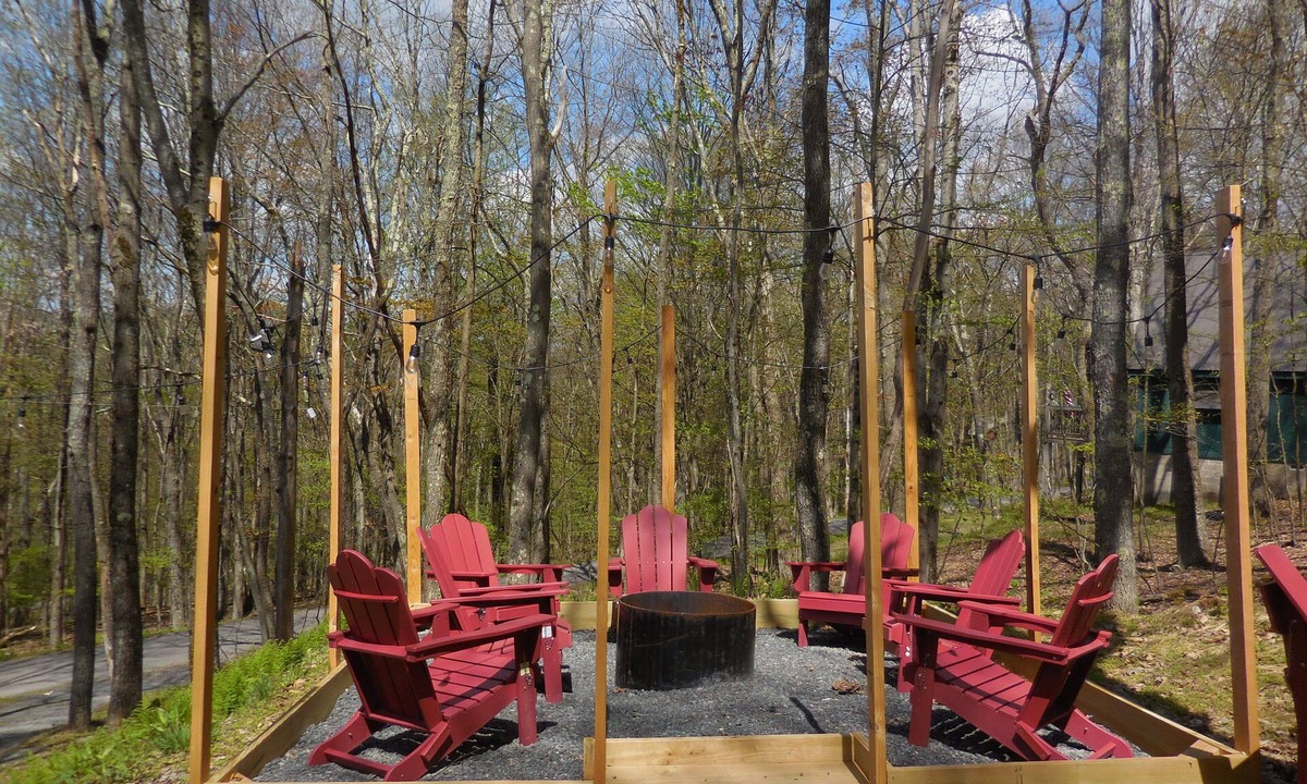 Terra Alta Cabin | Spacious, modern cabin w/resort perks, firepit and dog friendly