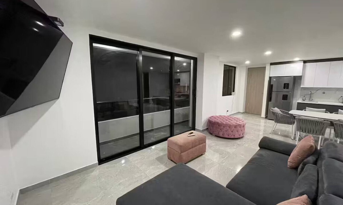 Envigado Apartment | Spacious & Modern Family Apartment in Envigado