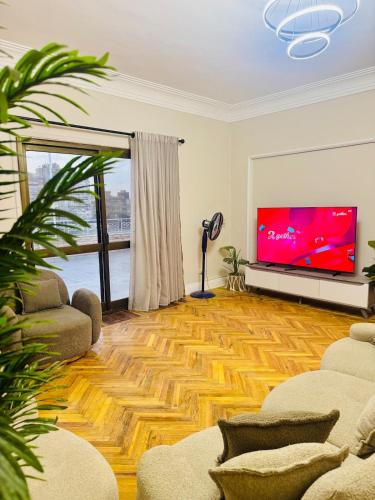 Al Manial Apartment | Spacious Nile View Apartment with Big Terrace