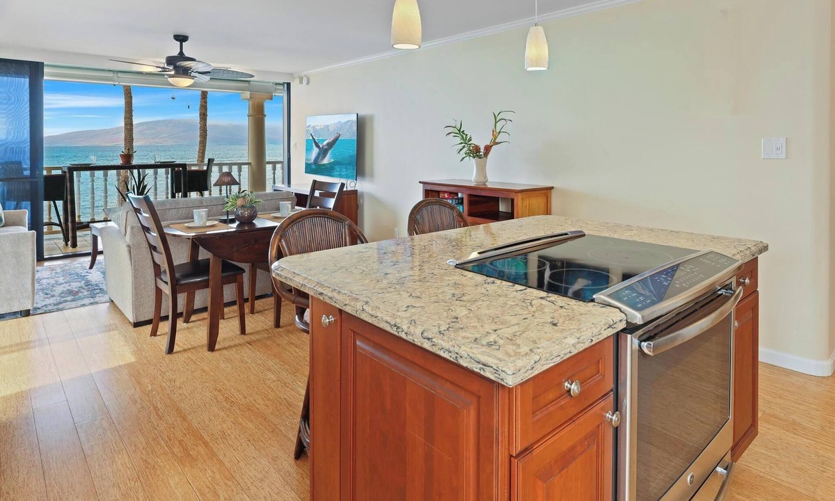 Historic Lahaina Front Street Apartment | Spacious Oceanfront True 1 Bed corner unit with amazing views & steps to beach