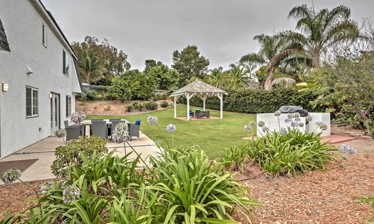 Henie Hills House | Spacious Oceanside Home: Patio & Grill, Near Beach