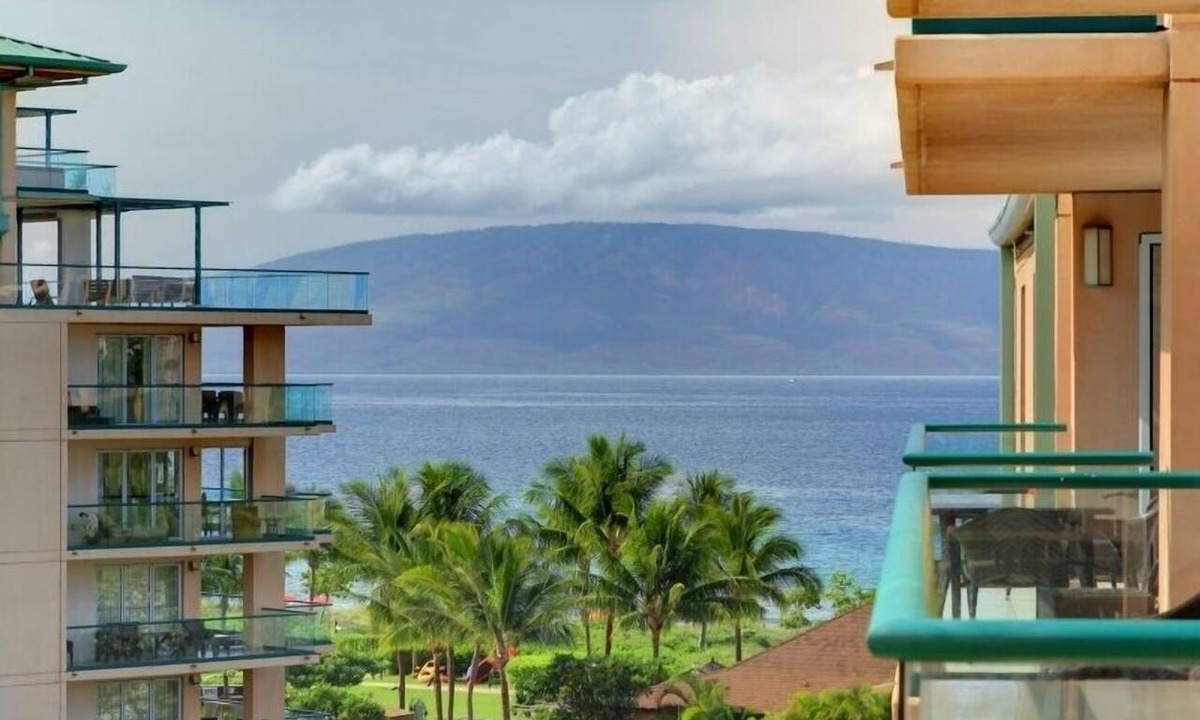 Honokowai Condo | Spacious, Oceanview, Sleeps 6-Honua Kai Konea 508- Resort Pools,Beach Access