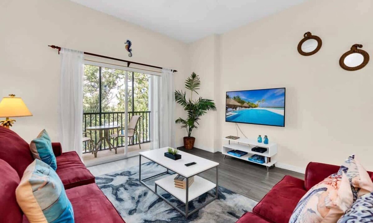 Bahama Bay Apartment | Spacious Paradise at Bahama Bay Resort