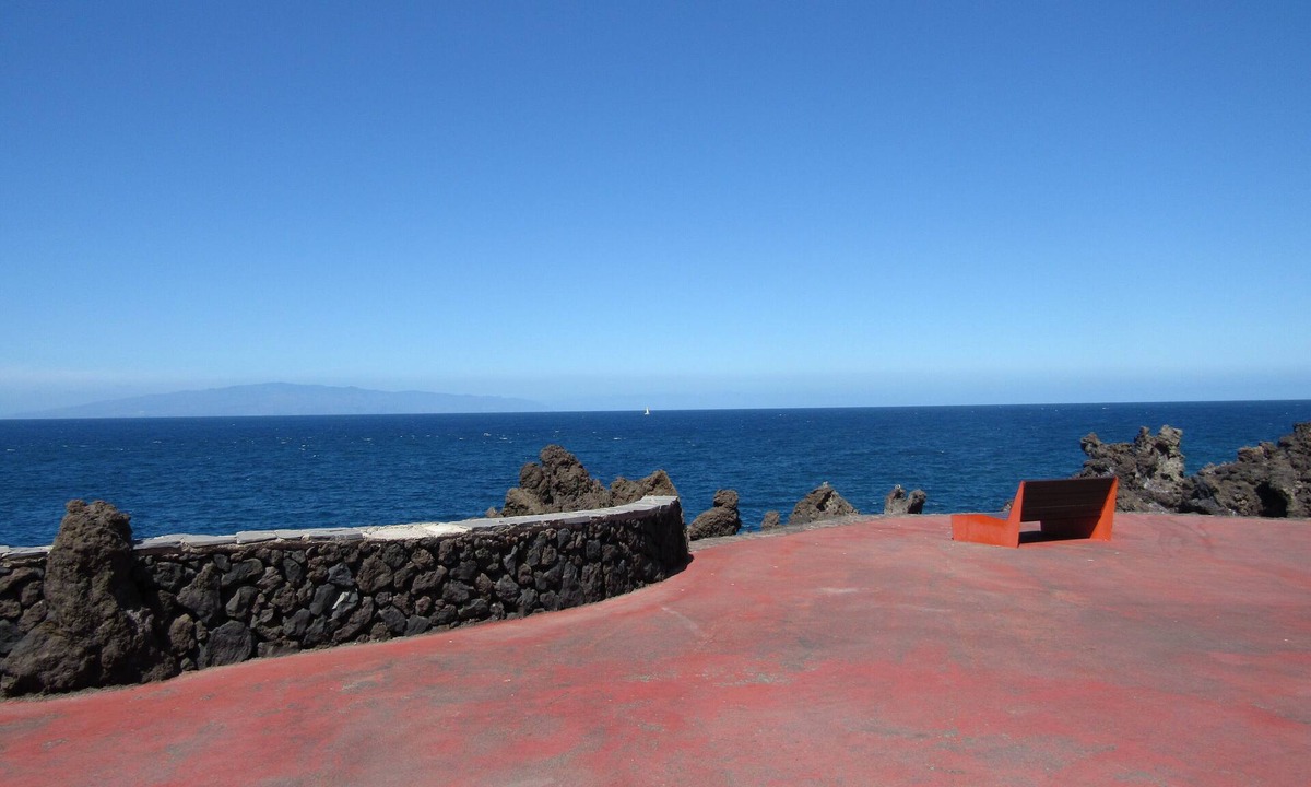 Playa San Juan Apartment | Spacious Penthouse in a lovely fisherman village