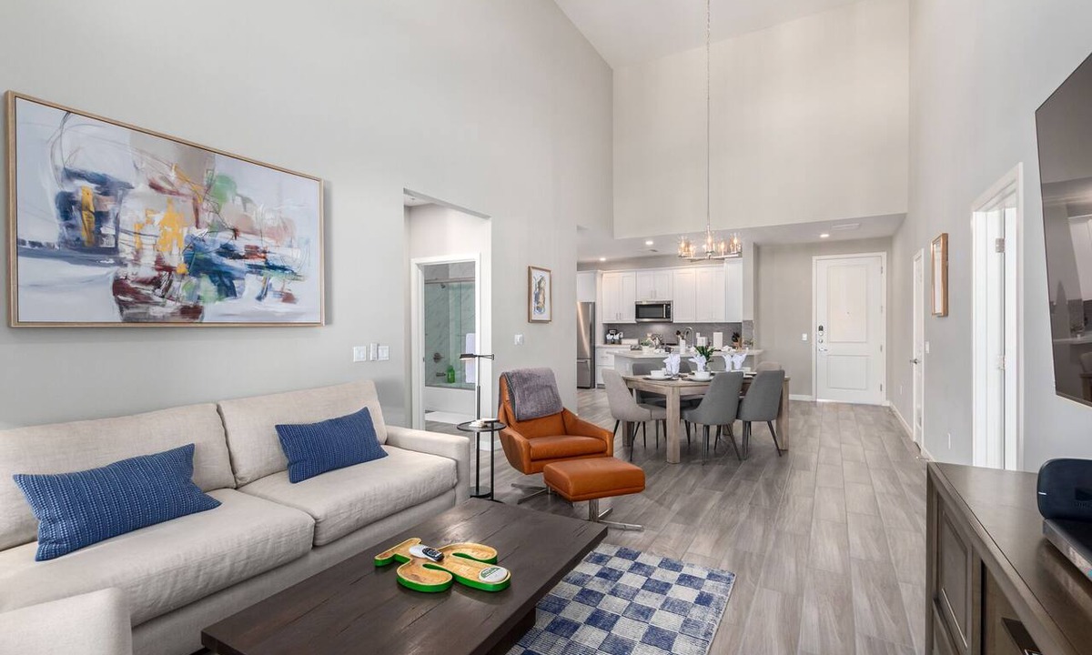 Ocotillo Condo | Spacious Penthouse with Luxe Resort Amenities