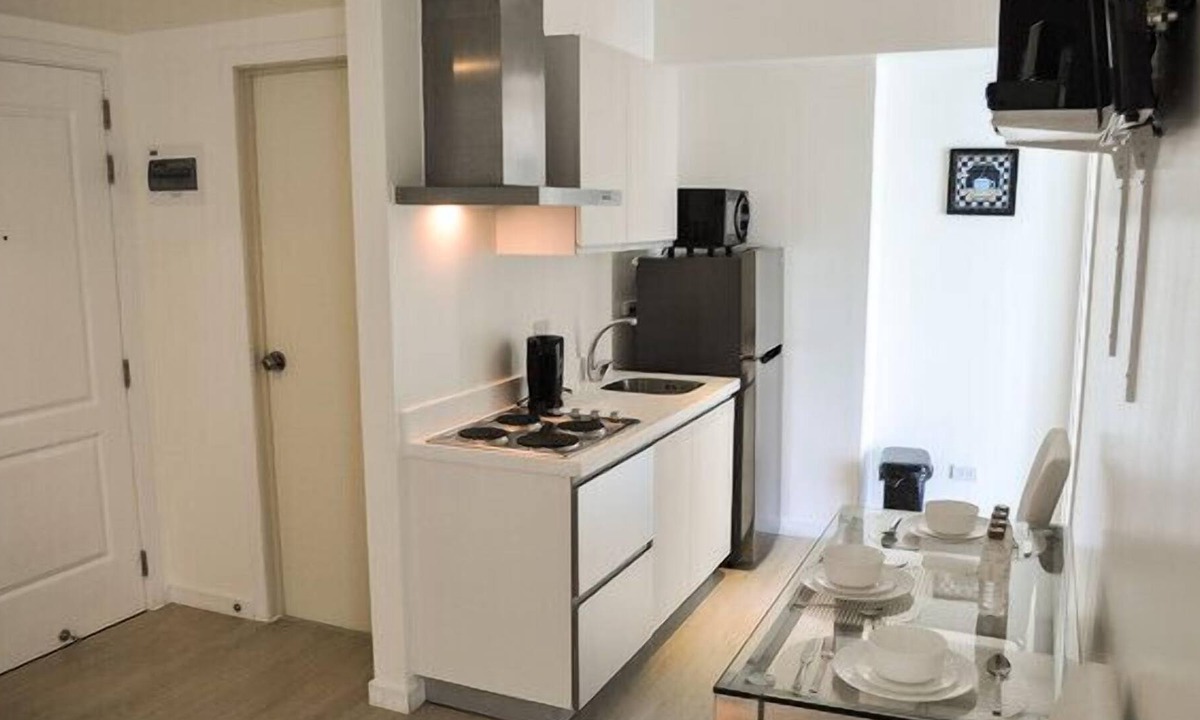 Don Bosco Apartment | Spacious & Private 2BR @ Azure Miami 618