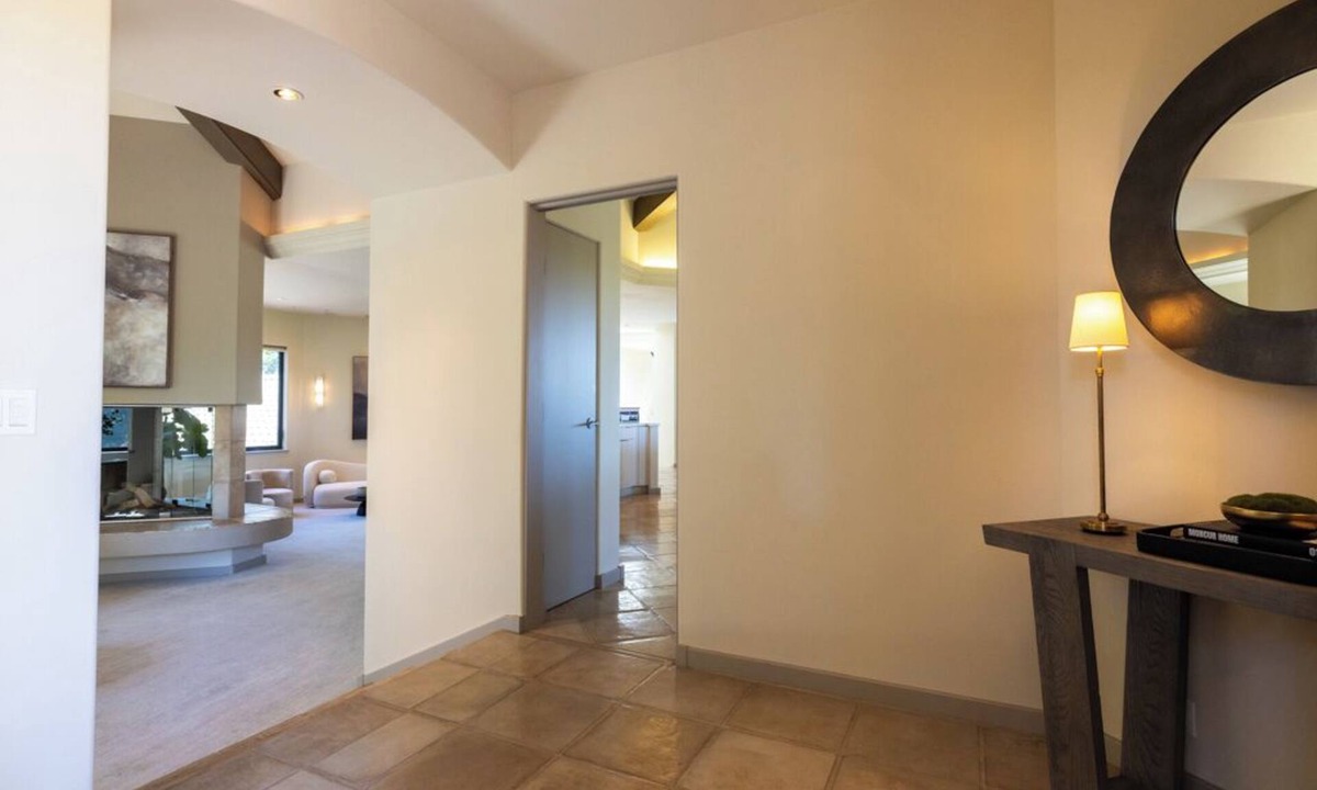 Napa House | Spacious, Private 5-bedroom house in Napa with Pool, Hot Tub, and Vineyard Views