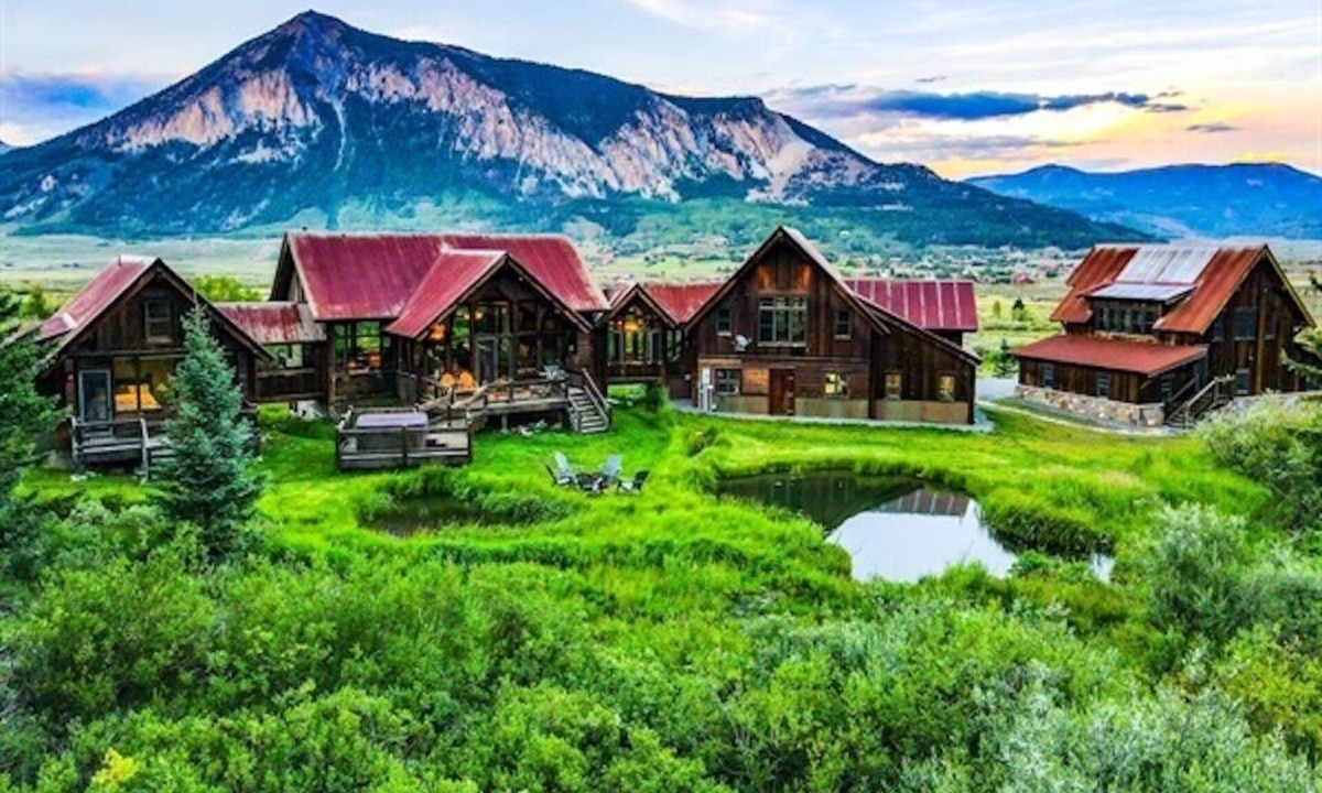 Crested Butte House | Spacious ranch just south of Crested Butte
