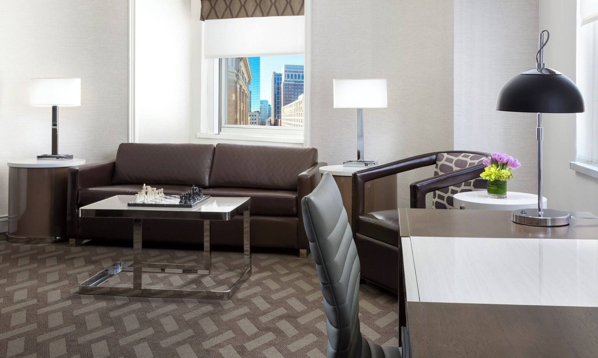 Downtown Boston Hotel | Spacious Room Perfect For Boston Stay | Right off Boston Theater District