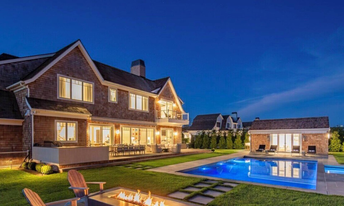 Shinnecock Hills House | Spacious Southampton estate with pool, hot tub, fire pit, and seamless.