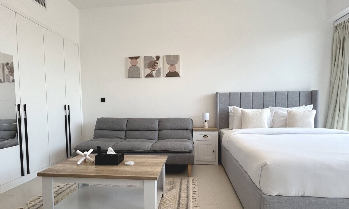 Dubai Apartment | Spacious Studio - Al Furjan - 10mn to Marina - JBR