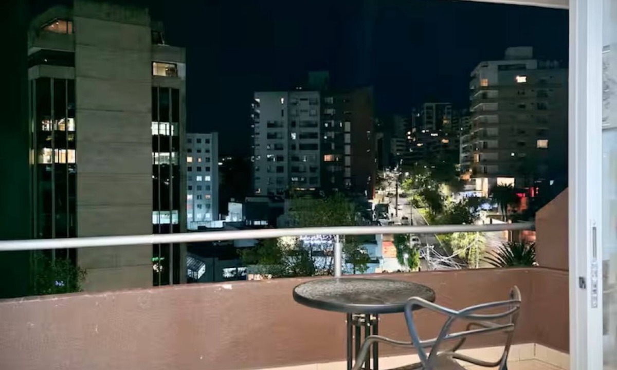 La Paz Apartment | Spacious Suite - Balcony and Gym