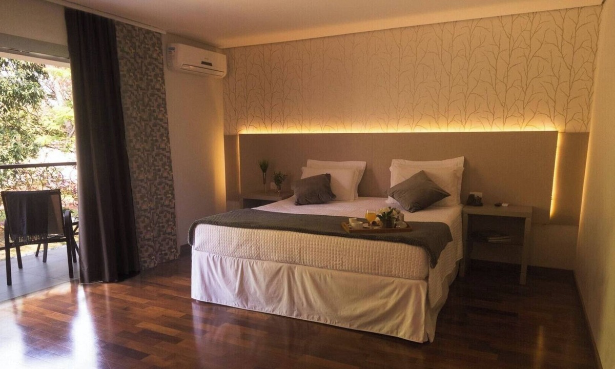 Foz do Iguacu Hotel | Spacious Suite with Garden Views Close to Parque das Aves – 5 Min Away