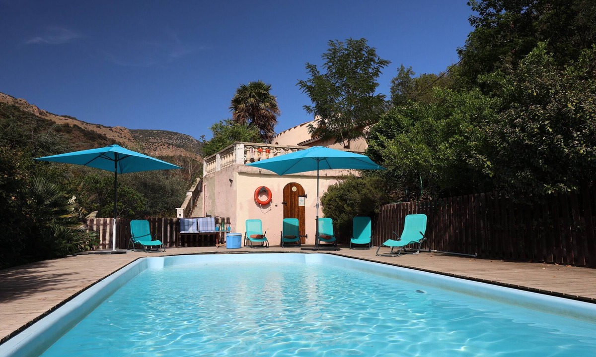 Serdinya Villa | Spacious Three Bedroom Mountain Villa with Pool