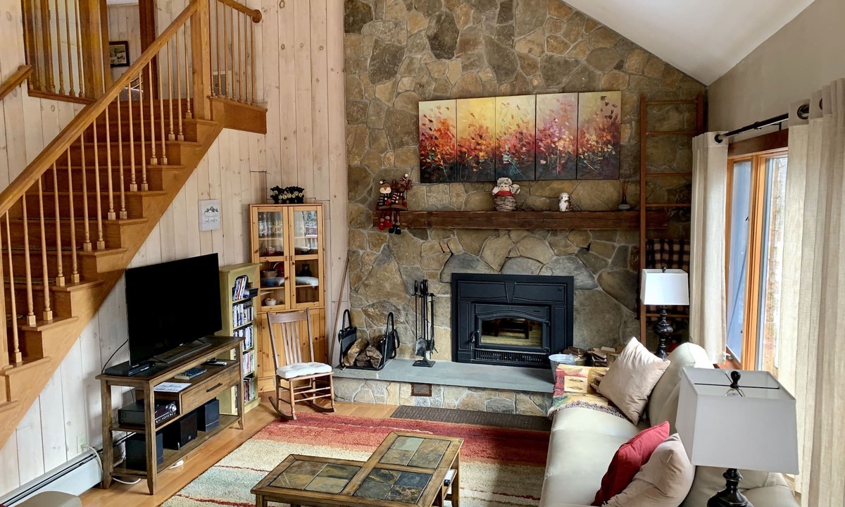 Wilmington House | Spacious Three-level Home , Well-Furnished, Fun Playroom, Minutes to Mt. Snow