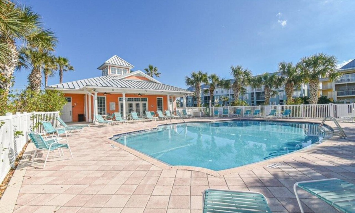 St. Augustine Beach Condo | Spacious 3BR in Gated Resort, Pool & Beach Steps Away