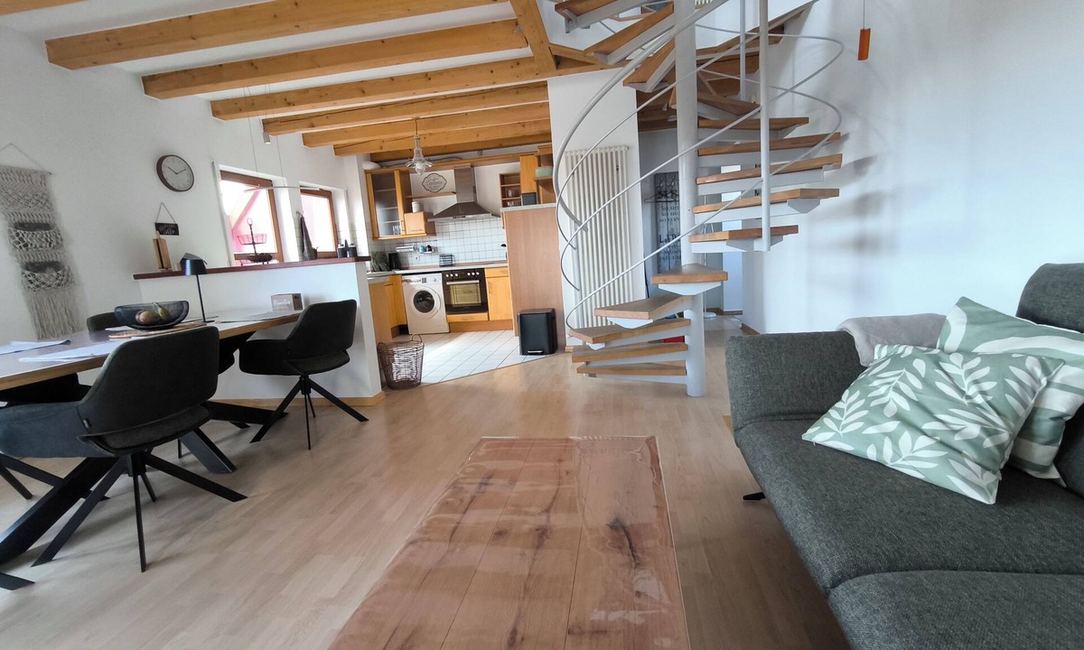 Vielbrunn Apartment | Spacious vacation apartment (90 sqm) to feel good on 2 levels with balcony