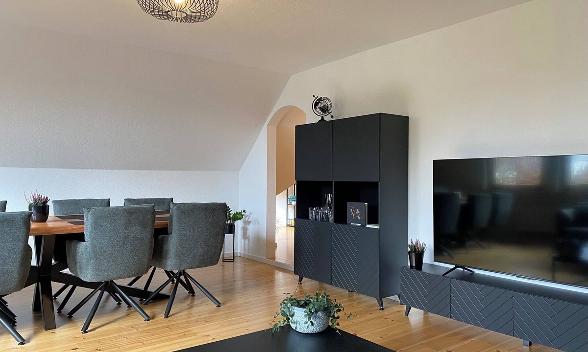 Winterberg Apartment | Spacious vacation apartment for up to 8 people, within walking distance of the center.