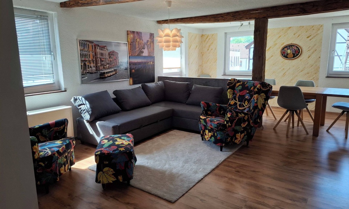 Stadtsteinach Apartment | Spacious vacation apartment in the old town of Stadtsteinach.