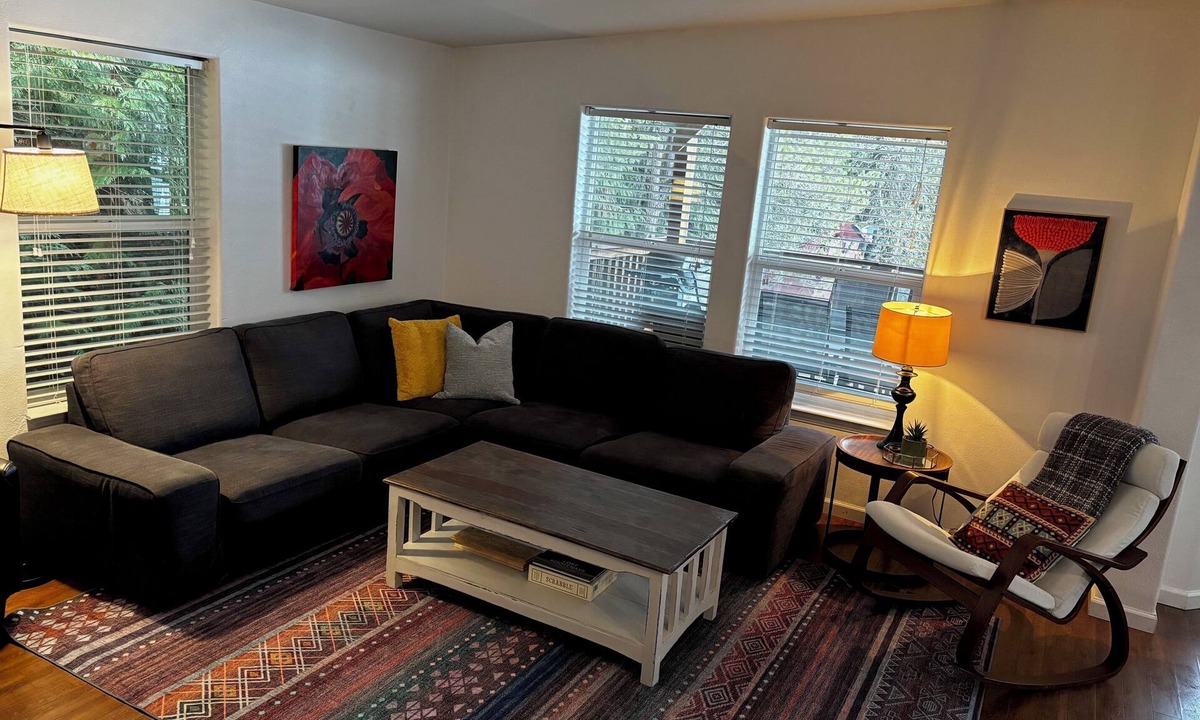 Taghum House | Spacious Valley Retreat just outside Nelson BC. Pet-friendly!