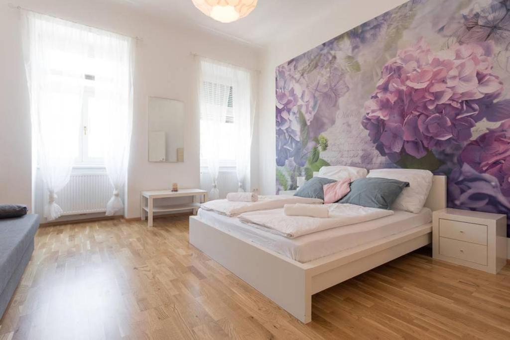 Favoriten Apartment | Spacious Vienna Central Station Residence