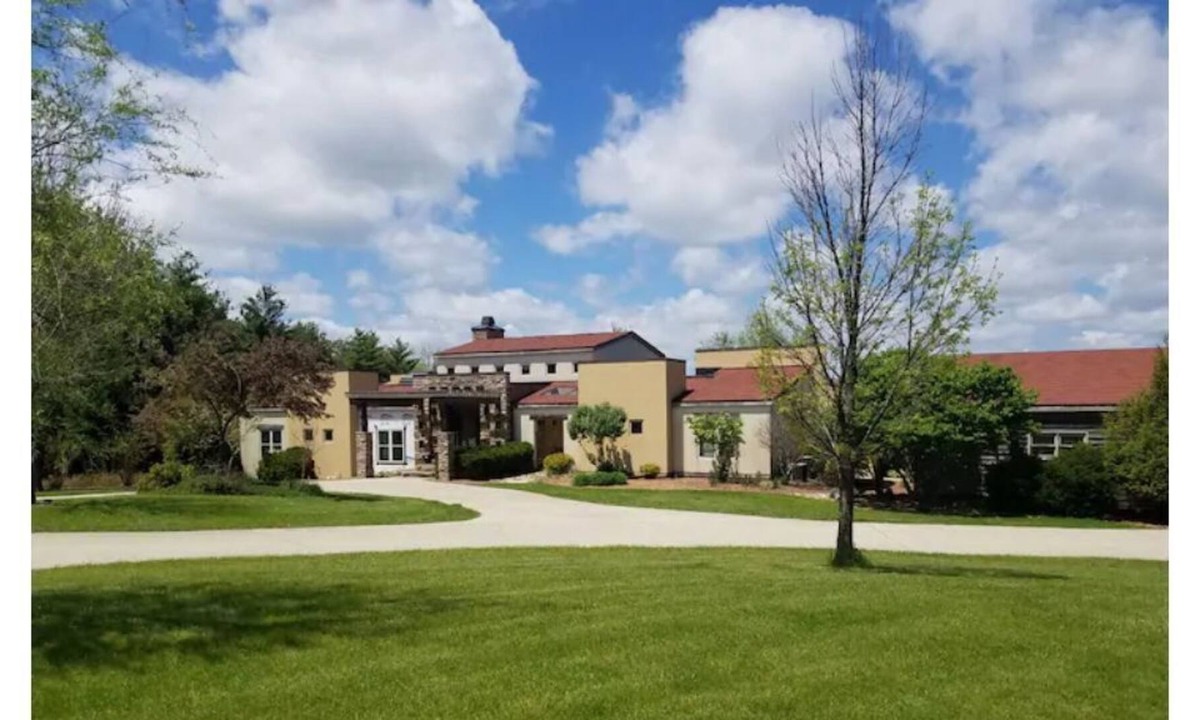 Monroe House | Spacious Villa*Beautiful Views*Country Setting
