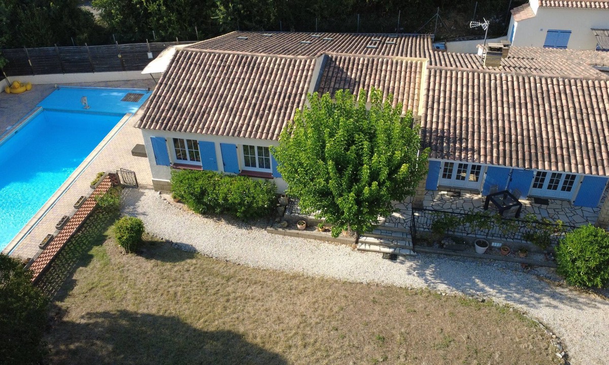 Seynes Villa | Spacious villa with pool & all comforts, at the foot of Mont Bouquet, near Uzes