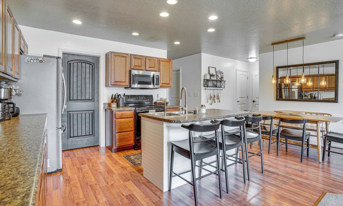 Spanish Fork House | Spanish Fork Retreat w/Smart TVs Near Trails!