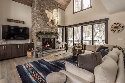 Spanish Peaks House | Spanish Peaks - Highlands Cabin 36