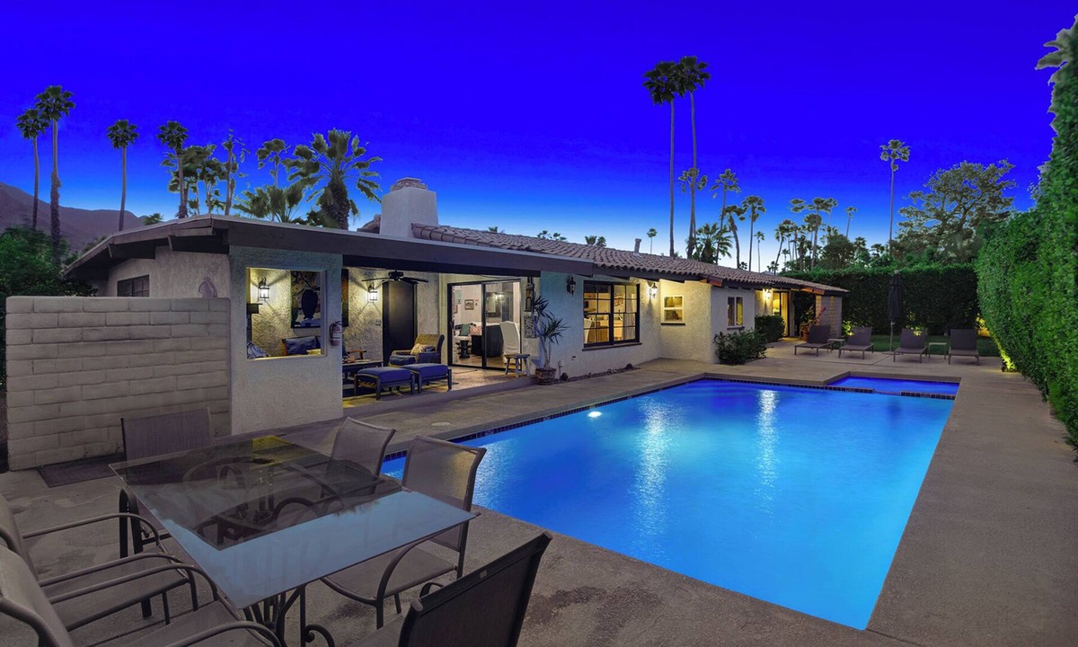El Mirador House | Spanish-style, centrally located and pet-friendly home with pool near downtown