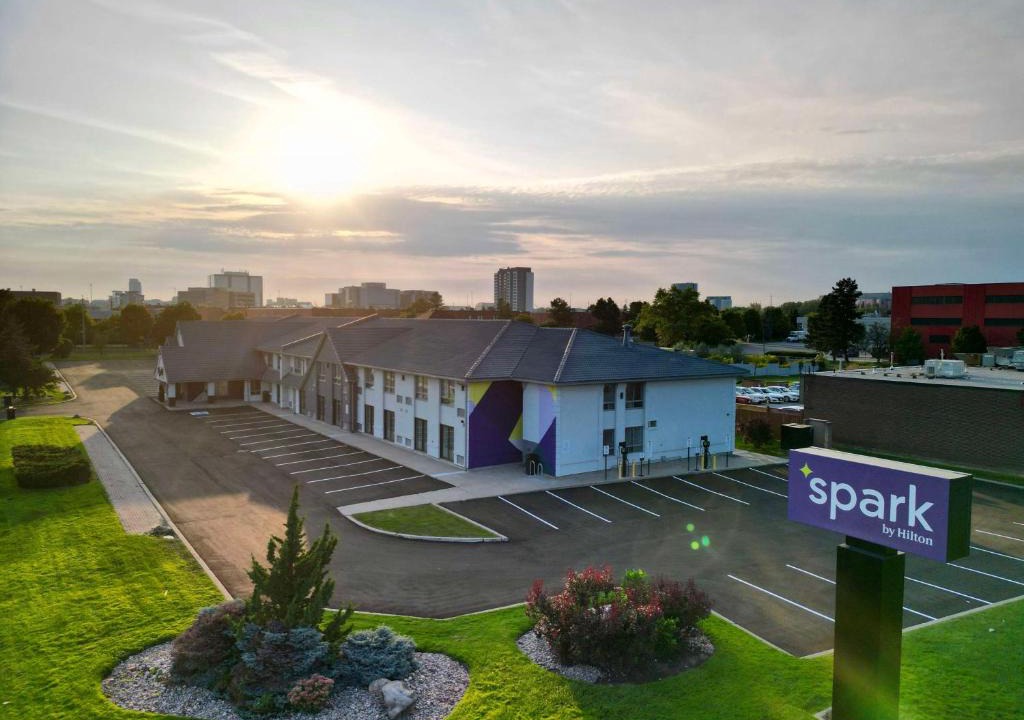 Unionville Hotel | Spark By Hilton Toronto Markham