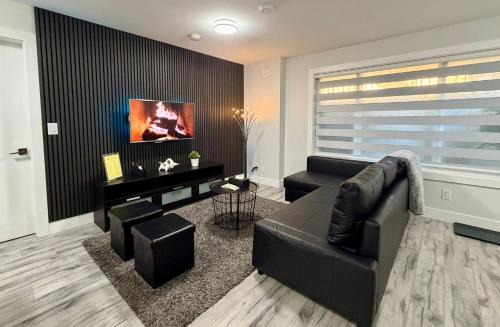 Delta House | Sparsh Villas - Lux Modern 2BR Suite wKitchen