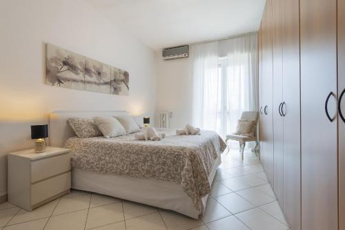 Vimodrone Apartment | Spazioso Bilocale Milano - 5 minuti dalla Metro