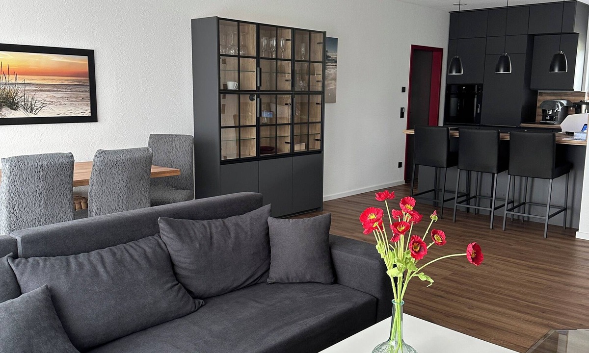 Samtens House | Special accommodation with its very own style, modern and lovingly furnished,