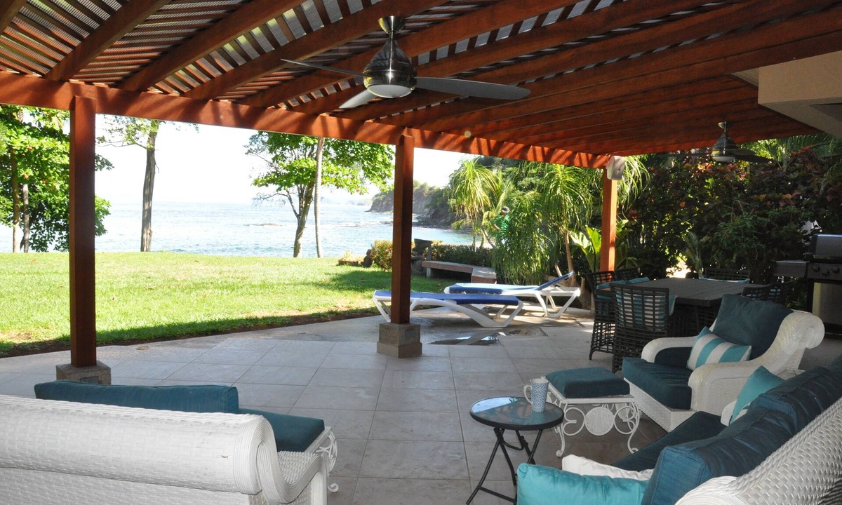 El Ocotal Villa | Spectacular Beach Front Villa at Bahia Pez Vela Playa Coco/Ocotal