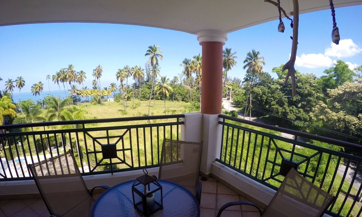 Barrero Apartment | Spectacular Beachfront Apartment - Welcome To Paradise!