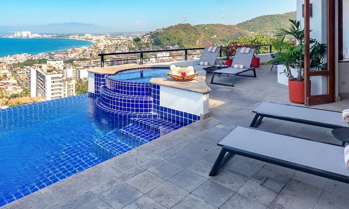 Romantic Zone Villa | Spectacular Luxury Villa Breathtaking Ocean Views From Every Bedroom, Full Staff