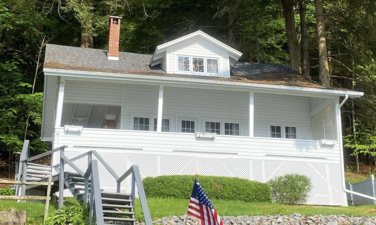 Cooperstown House | Spectacular private waterfront ~ Otsego Lake ~