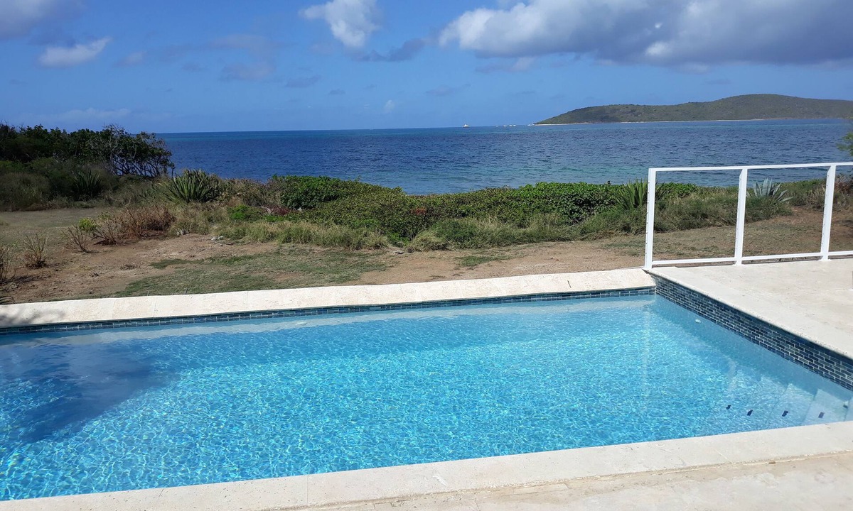 Estate East Street Villa | Spectacular Solitude bay beachfront villa