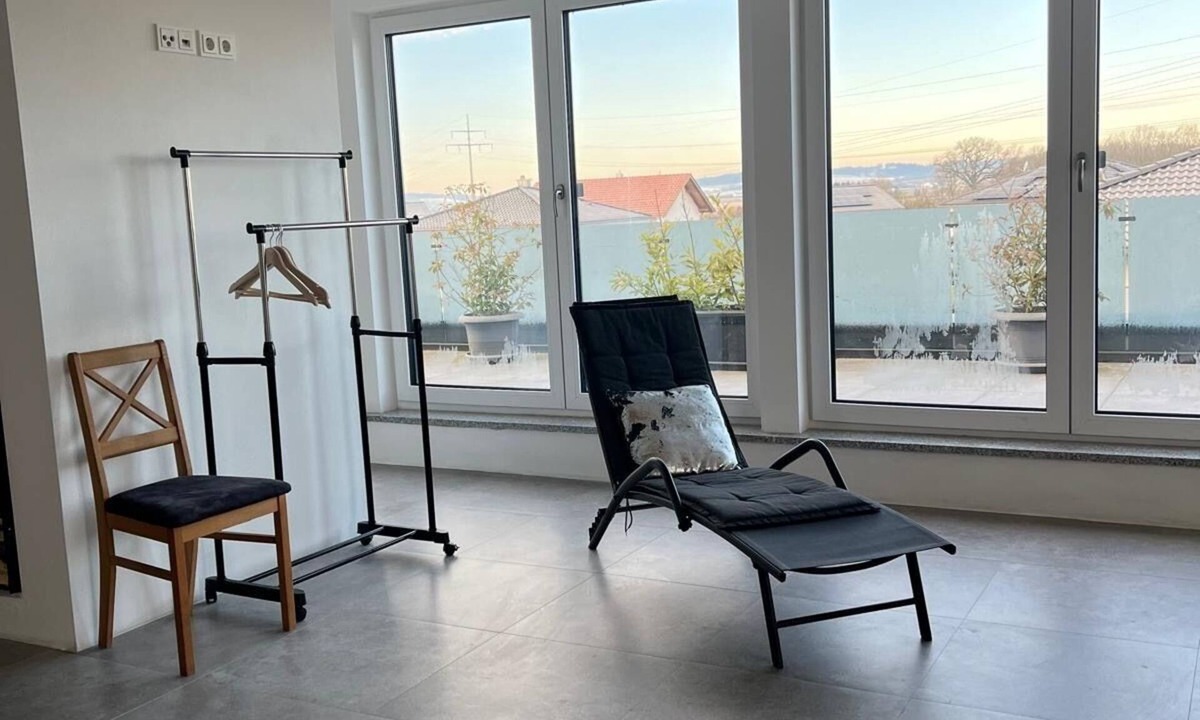 Wallersdorf Apartment | Spectacular top floor gallery apartment w. Dream panorama & excellent terrace.