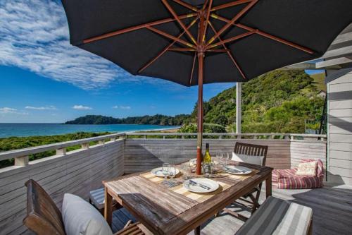 Matapouri House | Spectacular Woolleys Bay