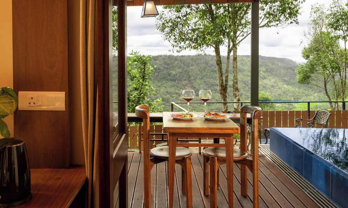 Udumbanchola Hotel | Spice Tree Munnar