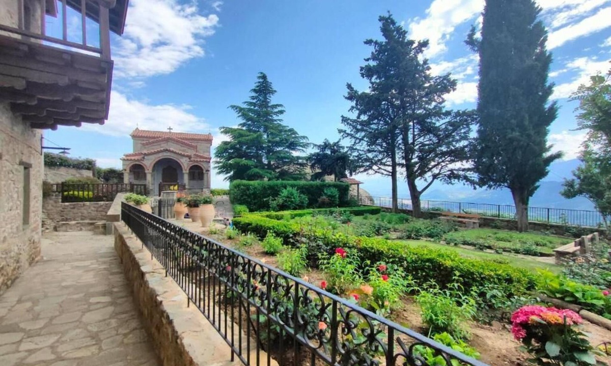 Kalambaka Hotel | Spilaio at Meteora