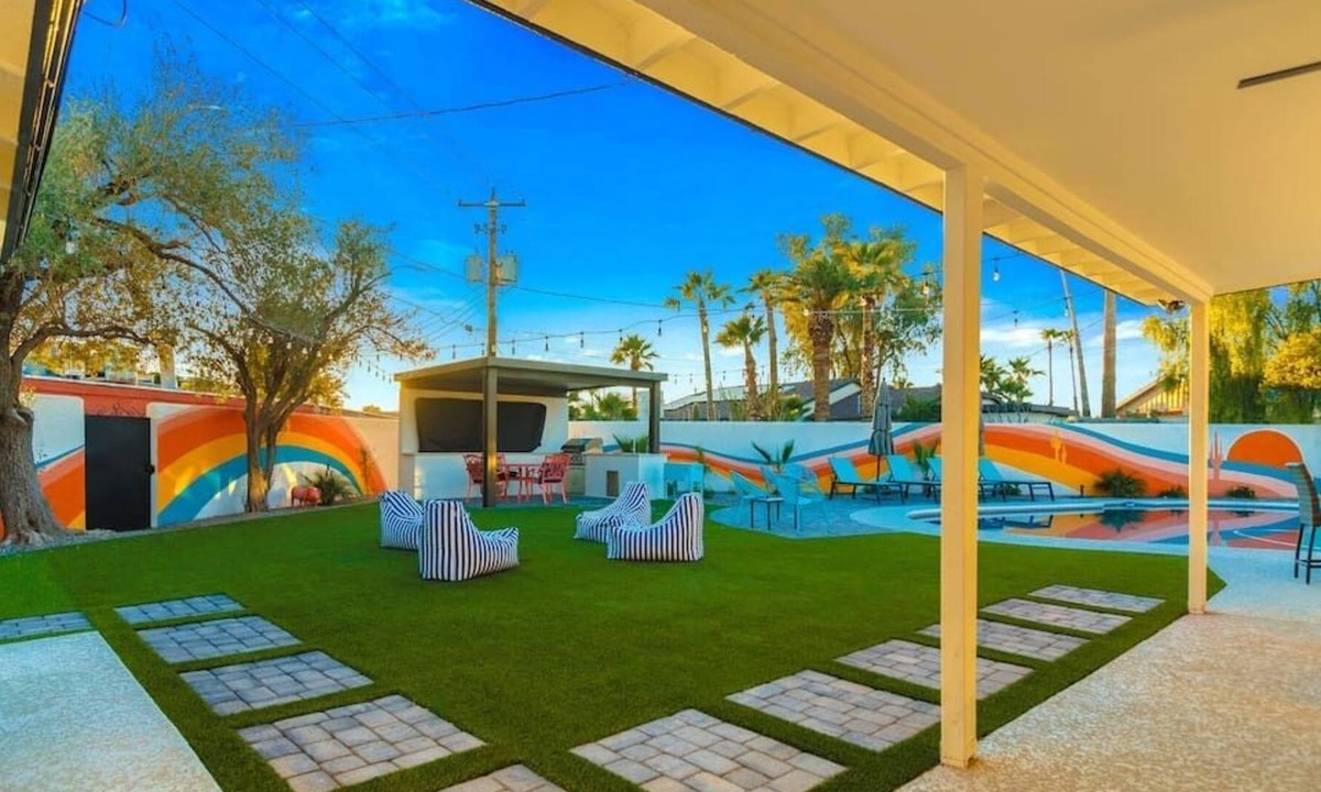 Tempe Villa | Splash House - Tempe