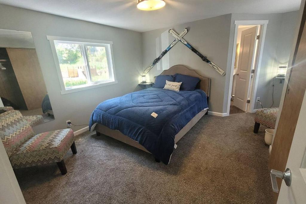 Thorpe Westwood Apartment | Spokane Chalet