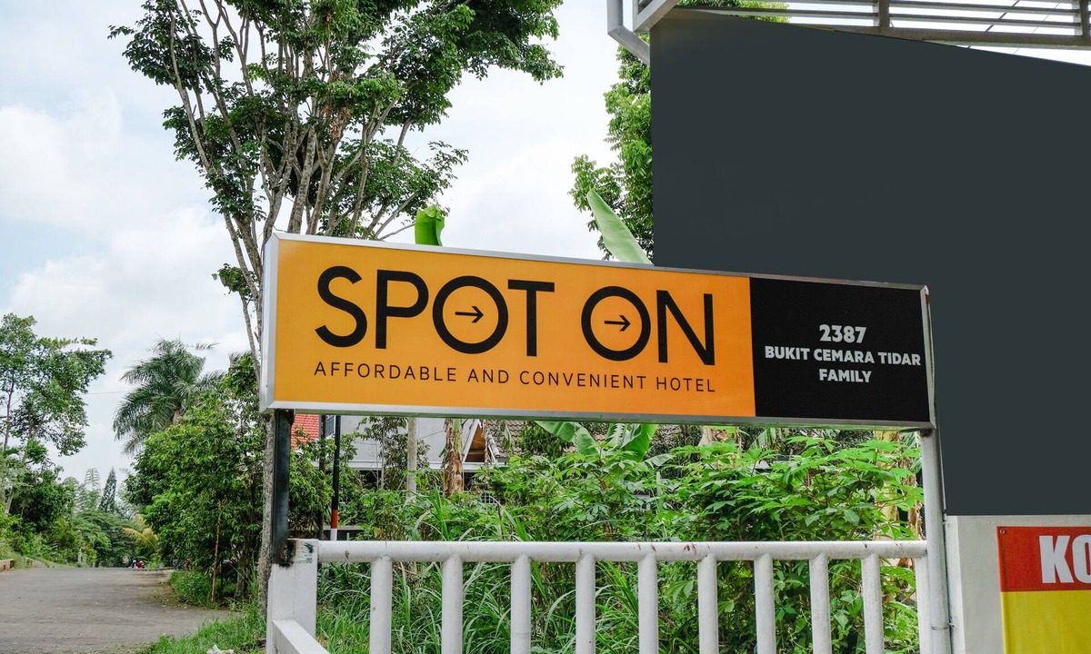Dinoyo Hostel | SPOT ON 2387 Bukit Cemara Tidar Family