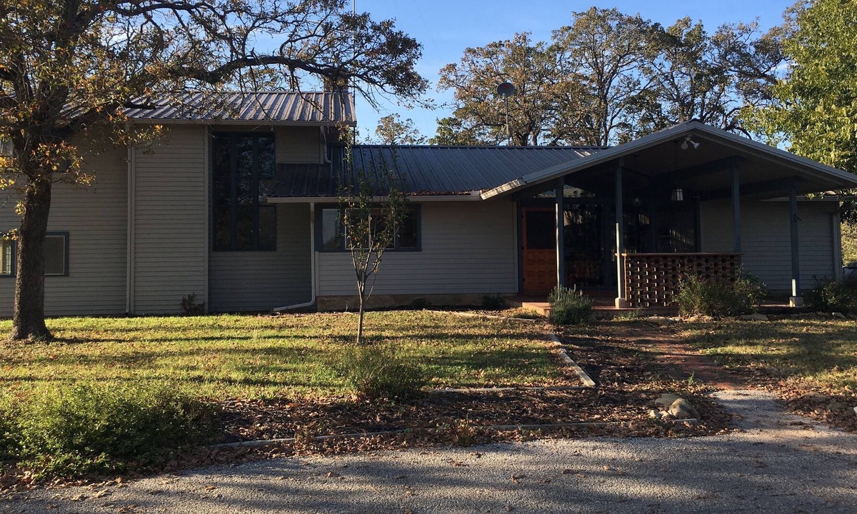 Camp Swift House | Sprawling Mid Century Modern Farm House 80 acres