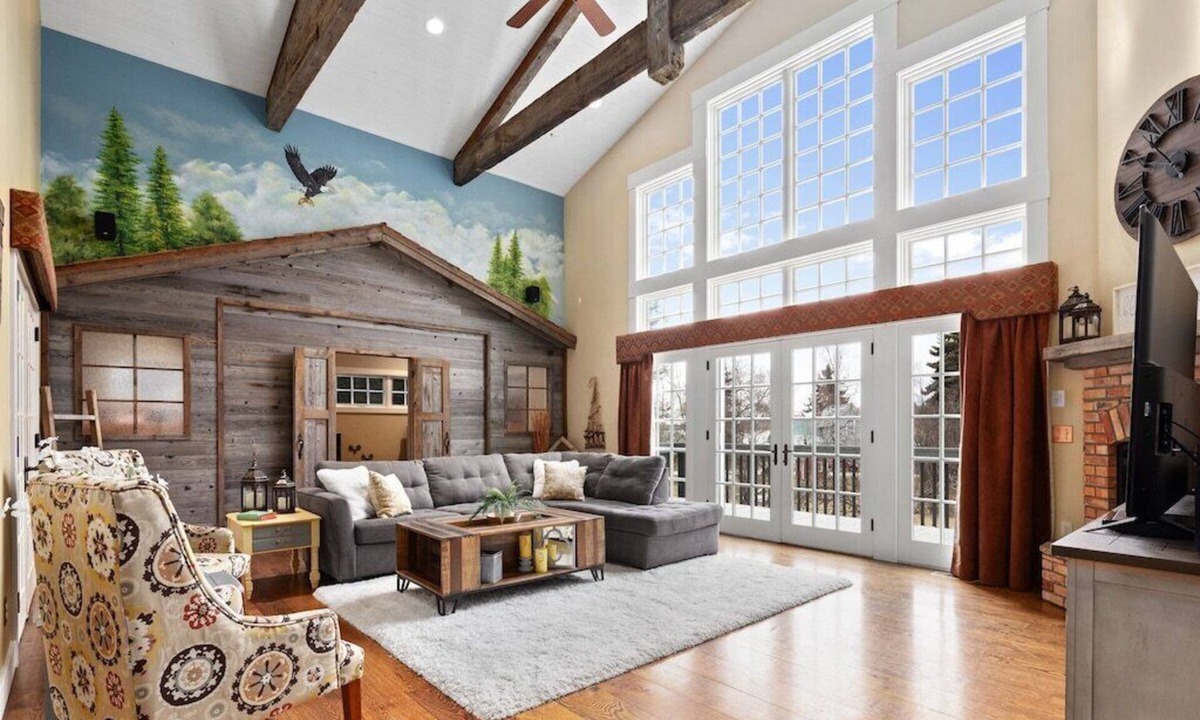 Bigfork House | Sprawling Retreat w/Game Room & Expansive Decks!