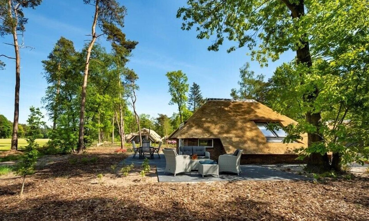 Krachtighuizen Villa | Sprielderbosch 44 Luxury holiday home Veluwe, located on a holiday park