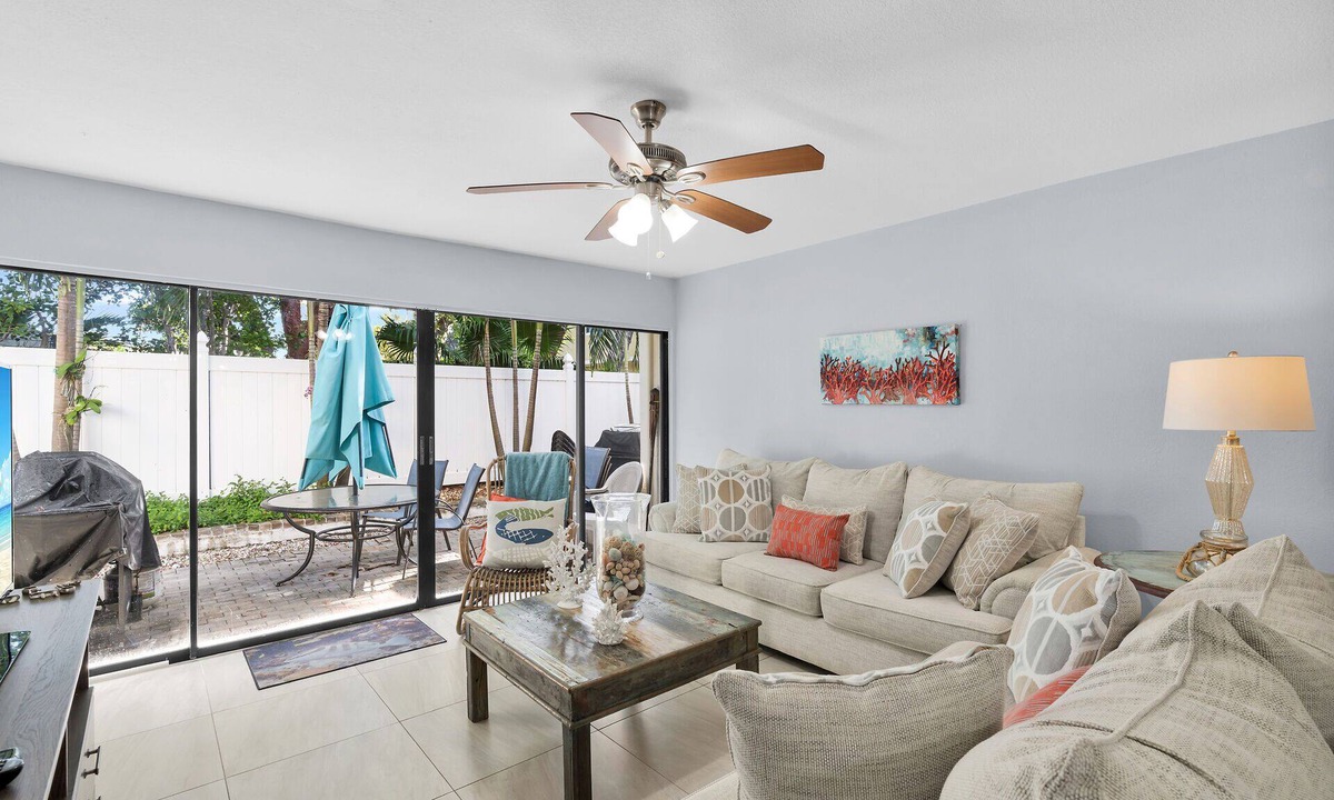 Islamorada House | Spring Break in the Sun! Islamorada townhome w/beach, pool in gated community!